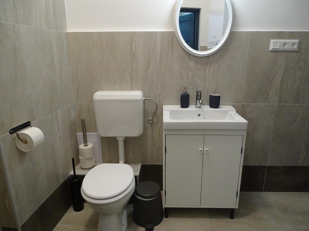 Ovaros Apartman Veszprém Exterior foto
